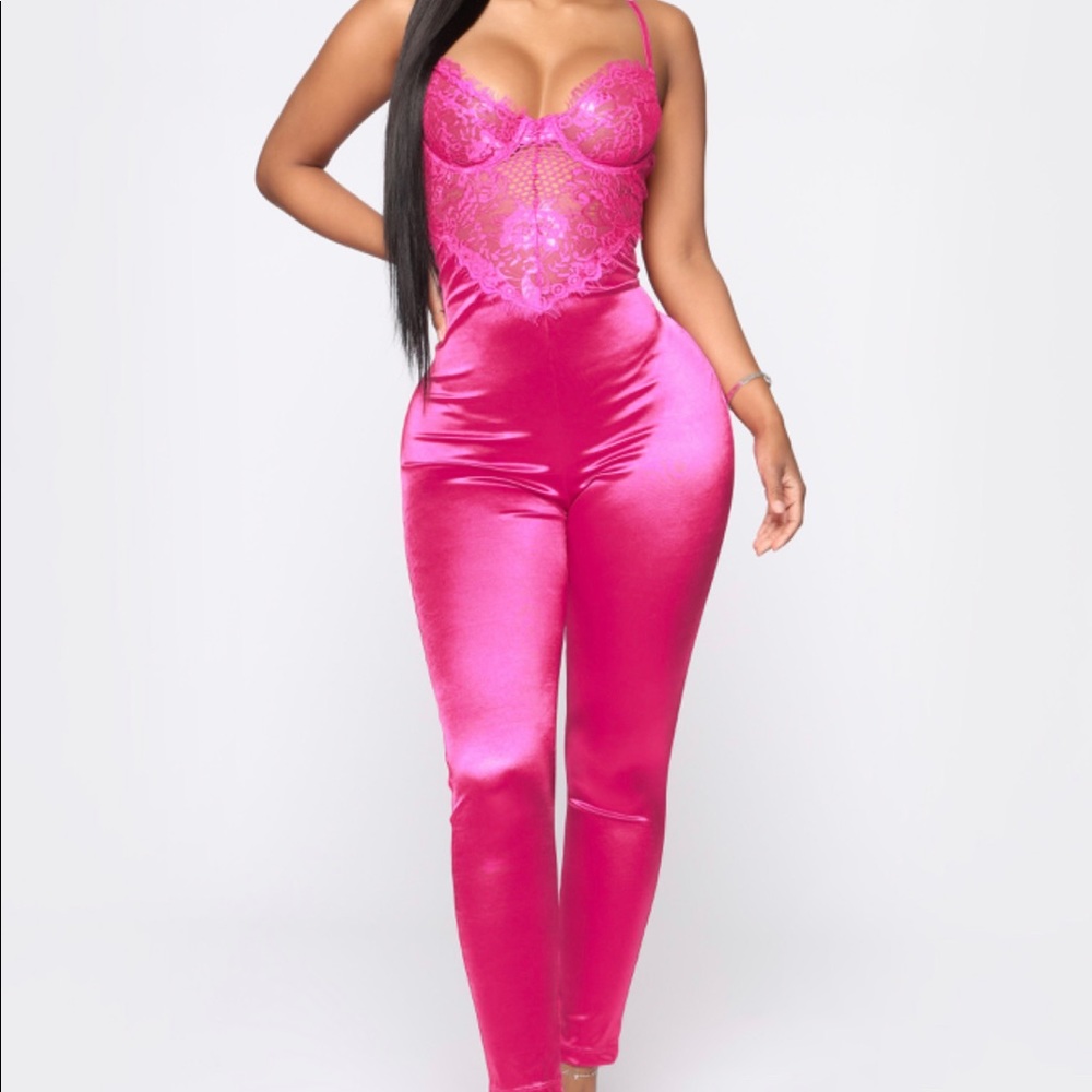 FASHION NOVA fuchsia hot pink jumpsuit.